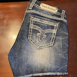Rock Revival mid rise short.